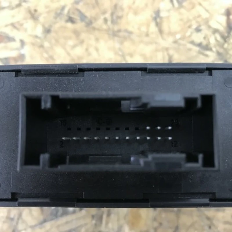 Calculator far xenon / Volkswagen Passat B6 2008 / Audio si electronice