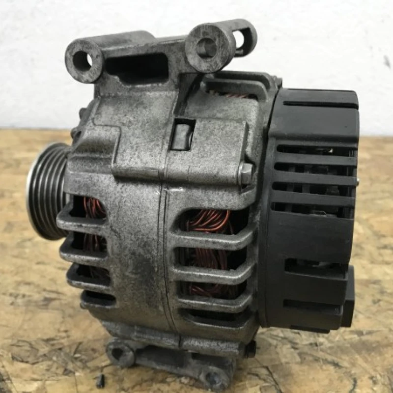 Alternator / Volkswagen Passat B6 2008 / Audio si electronice