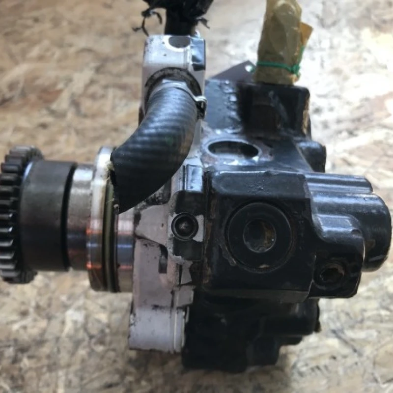 Pompa de injectie inalte / Mercedes-Benz GLK Class X204 2011 / Motor, racire si evacuare