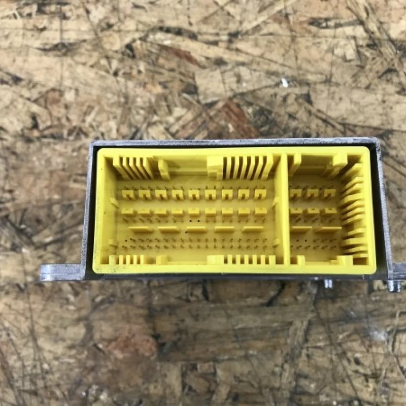 Calculator airbag / Mercedes-Benz GLK Class X204 2011 / Audio si electronice