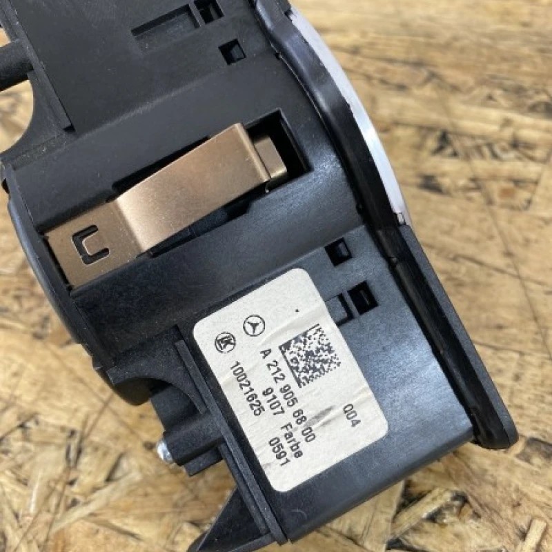 Bloc lumini / Mercedes-Benz GLK Class X204 2011 / Audio si electronice