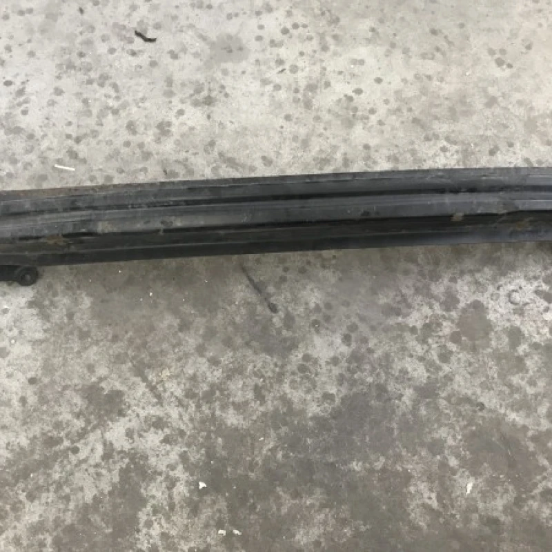 Armatura bara spate / Volkswagen Golf MK6 2009 / Caroserie, oglinzi si faruri