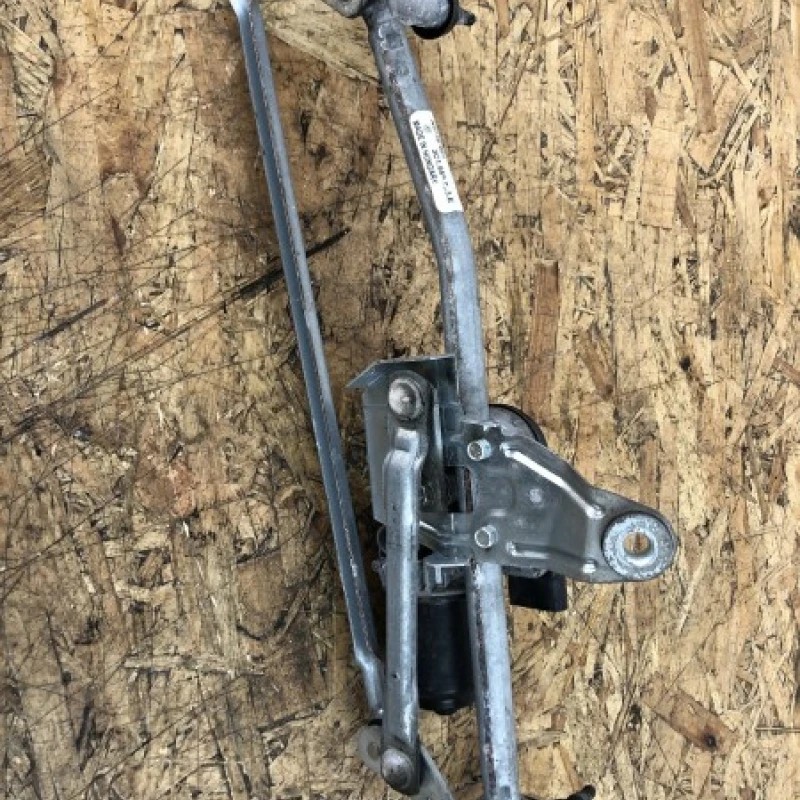 Ansamblu stergatoare cu motoras Volkswagen Passat B6 2008
