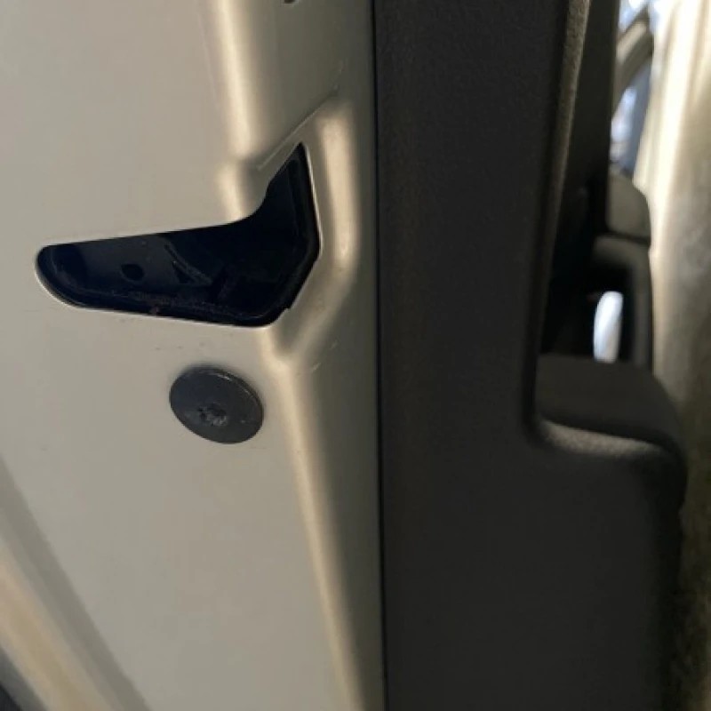Iala broasca usa stanga spate / Volkswagen Golf MK6 2009 / Caroserie, oglinzi si faruri