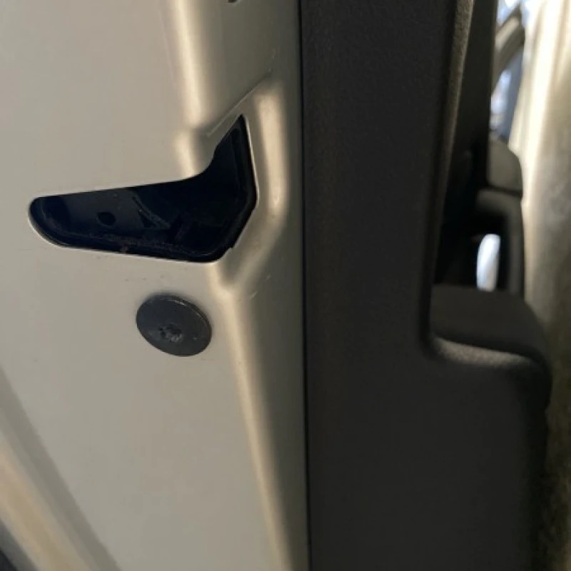 Iala broasca usa stanga spate / Volkswagen Golf MK6 2009 / Caroserie, oglinzi si faruri