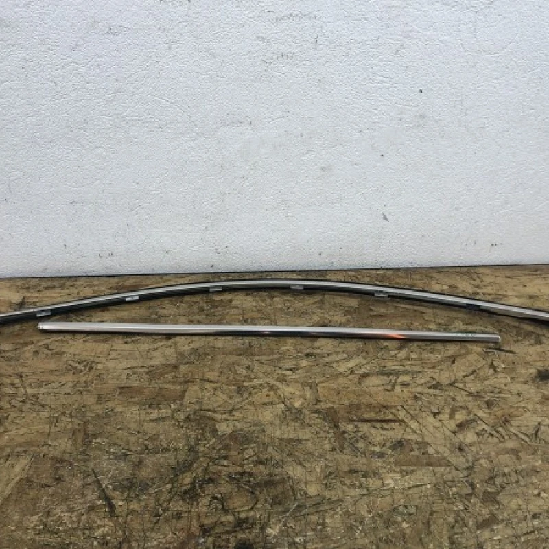 Ornamente cromate geam / BMW Seria 5 E60 2008 / Caroserie, oglinzi si faruri