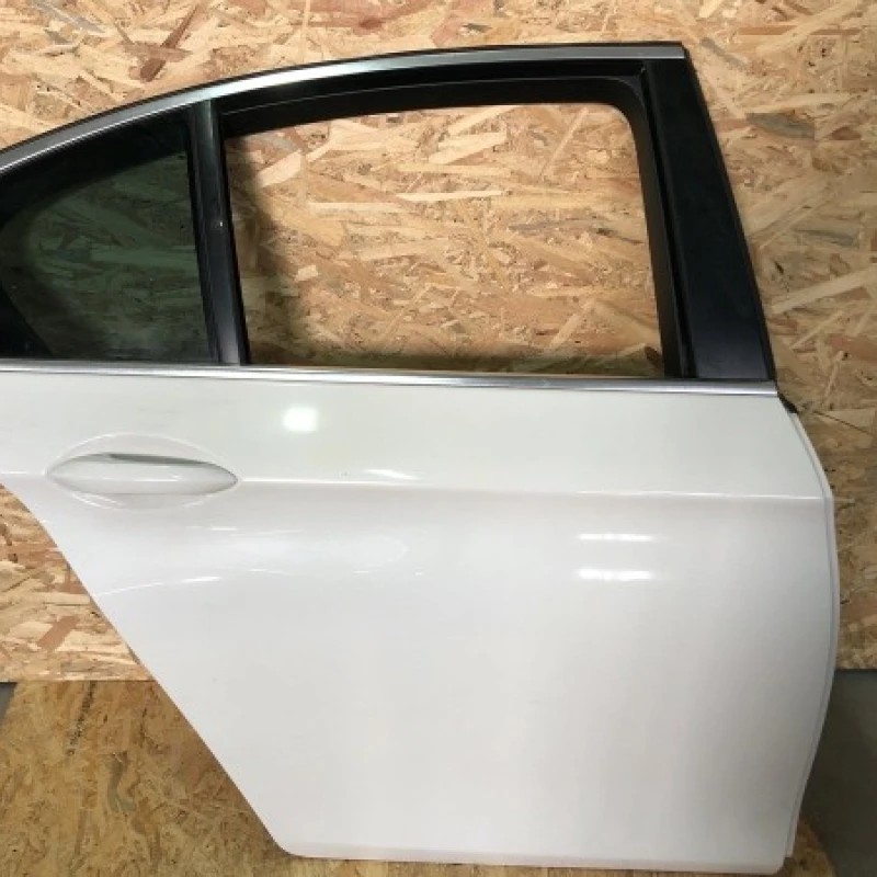 Usa dreapta spate BMW Seria 5 F10 2012