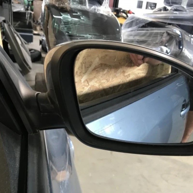 Oglinda dreapta fata / Skoda Fabia MK2 5J 2011 / Caroserie, oglinzi si faruri