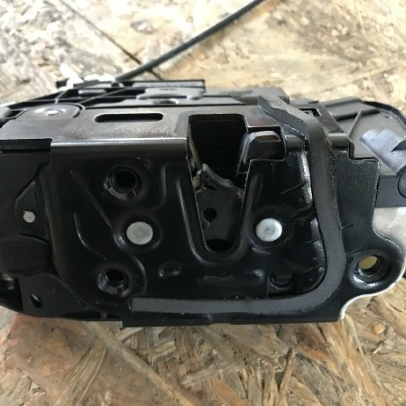 Broasca usa dreapta fata / Skoda Fabia MK2 5J 2011 / Caroserie, oglinzi si faruri
