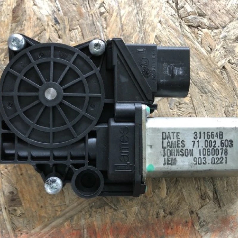 Motoras macara geam stanga spate / BMW Seria 1 E87 2008 / Audio si electronice
