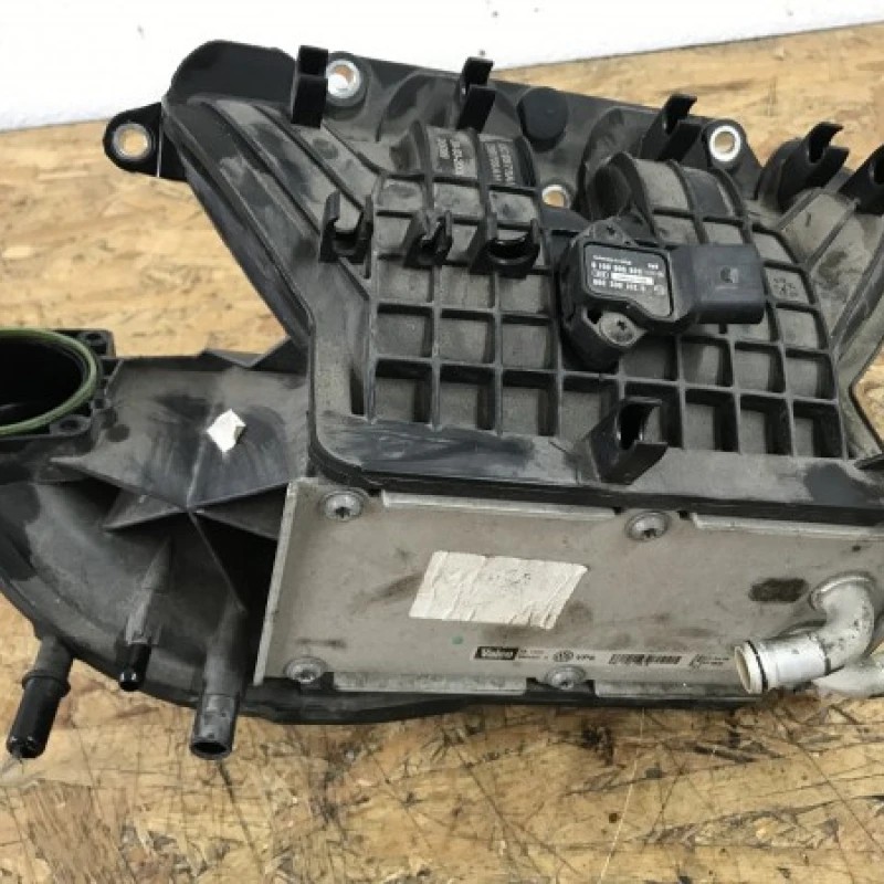 Galerie admisie / Volkswagen Golf MK6 2009 / Motor, racire si evacuare