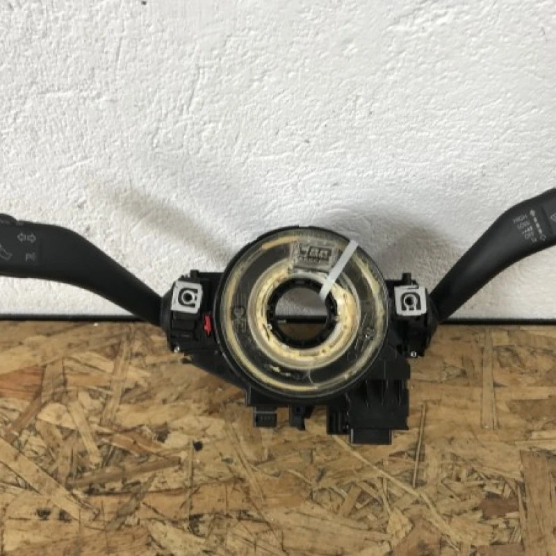 Spirala volan completa / Volkswagen Golf MK6 2009 / Audio si electronice