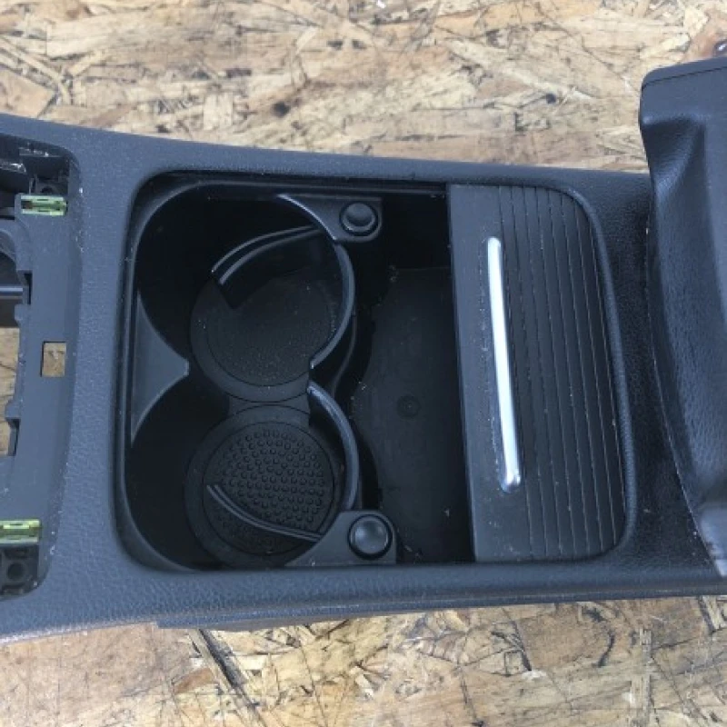 Cotiera de piele B7 / Volkswagen Passat B6 2008 / Interior