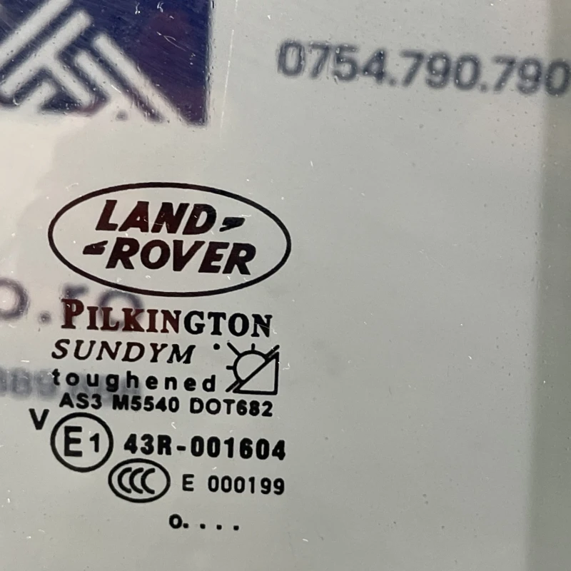 Geam dreapta spate / Land Rover Range Rover Sport Range Rover Sport 2011 / Caroserie, oglinzi si faruri
