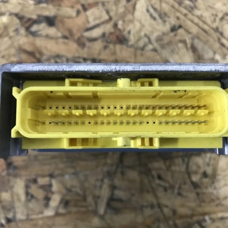 Modul calculator airbag / Volkswagen Touran 1T 2014 / Audio si electronice