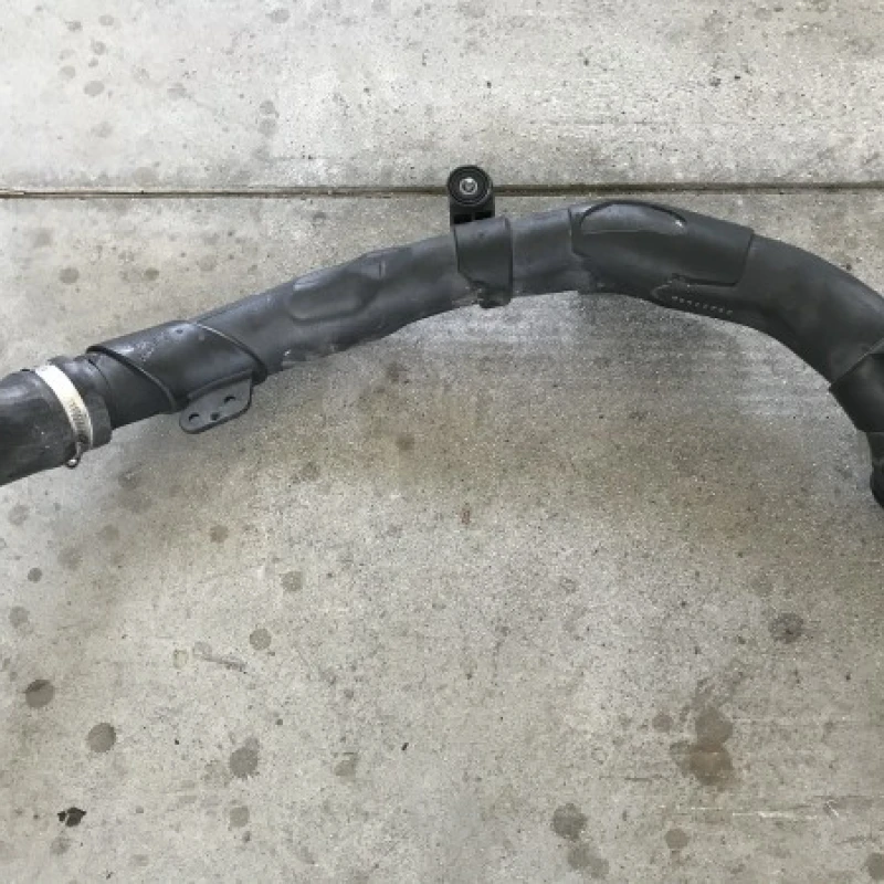 Tub interculer / Volkswagen Touran 1T 2014 / Motor, racire si evacuare
