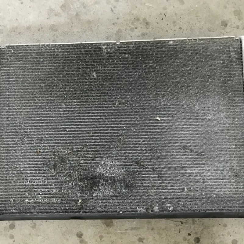 Radiator racire apa / Volkswagen Touran 1T 2014 / Motor, racire si evacuare