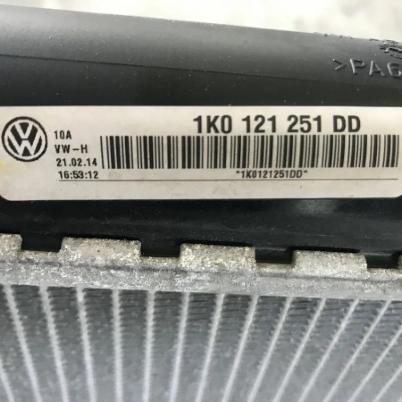 Radiator racire apa / Volkswagen Touran 1T 2014 / Motor, racire si evacuare