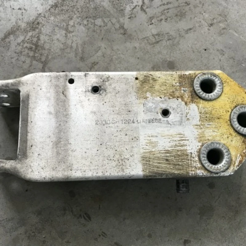 Capat lonjeron stg / BMW Seria 5 F10 2012 / Caroserie, oglinzi si faruri