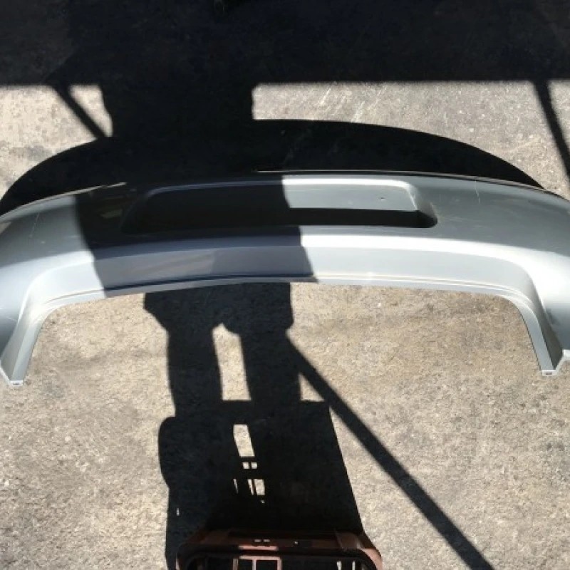 Bara spate hatchback / Volkswagen Golf MK6 2009 / Caroserie, oglinzi si faruri