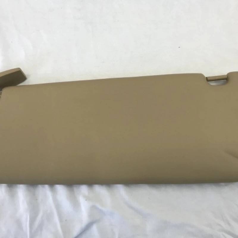 Parasolare dr / BMW Seria 5 E60 2008 / Interior