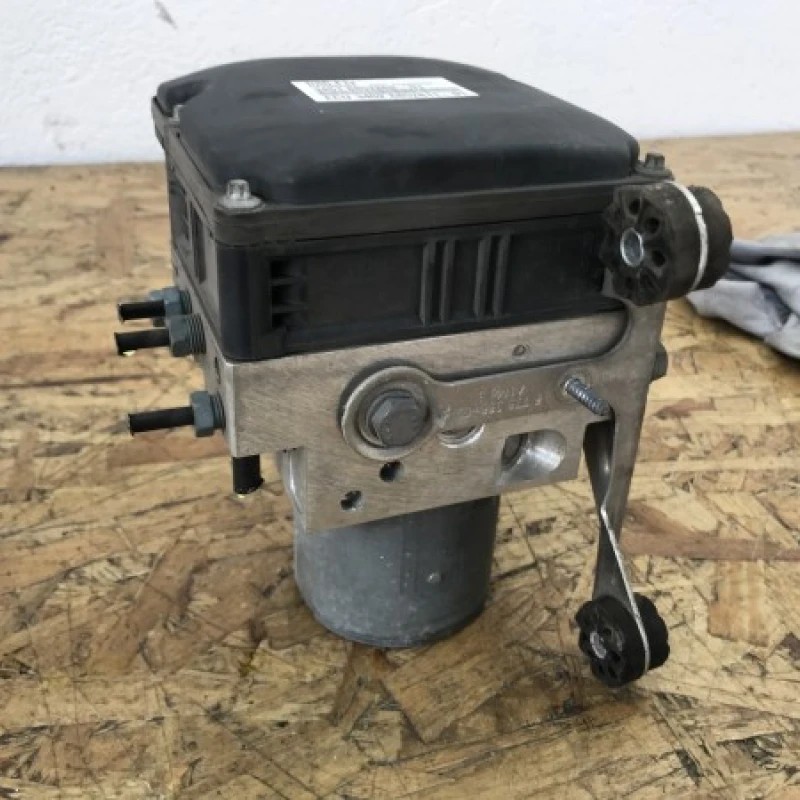 Unitate pompa abs / BMW Seria 5 F10 2012 / Frane