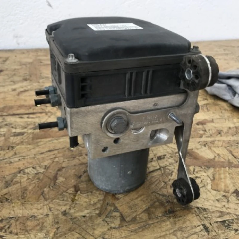 Unitate pompa abs / BMW Seria 5 F10 2012 / Frane