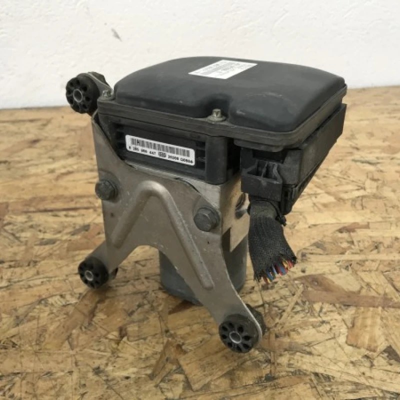Unitate pompa abs / BMW Seria 5 F10 2012 / Frane