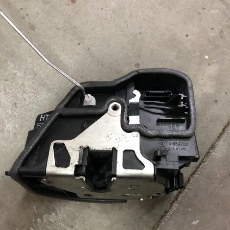 Iala broasca stanga spate BMW Seria 1 E87 2008