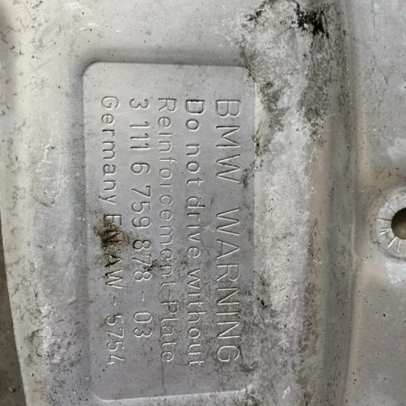 Punte fata jug motor / BMW Seria 5 E61 2007 / Caroserie, oglinzi si faruri