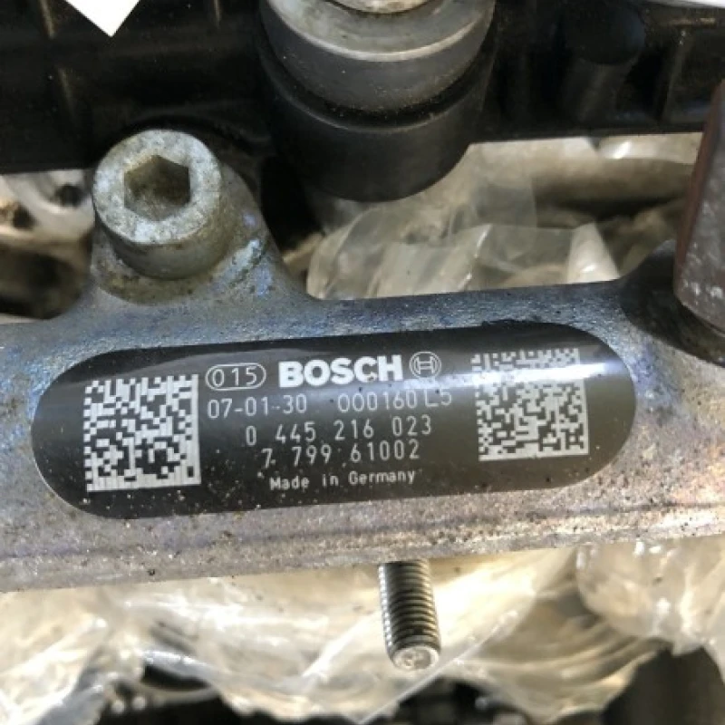 Rampa de injectie cu senzor / BMW Seria 5 E61 2007 / Motor, racire si evacuare