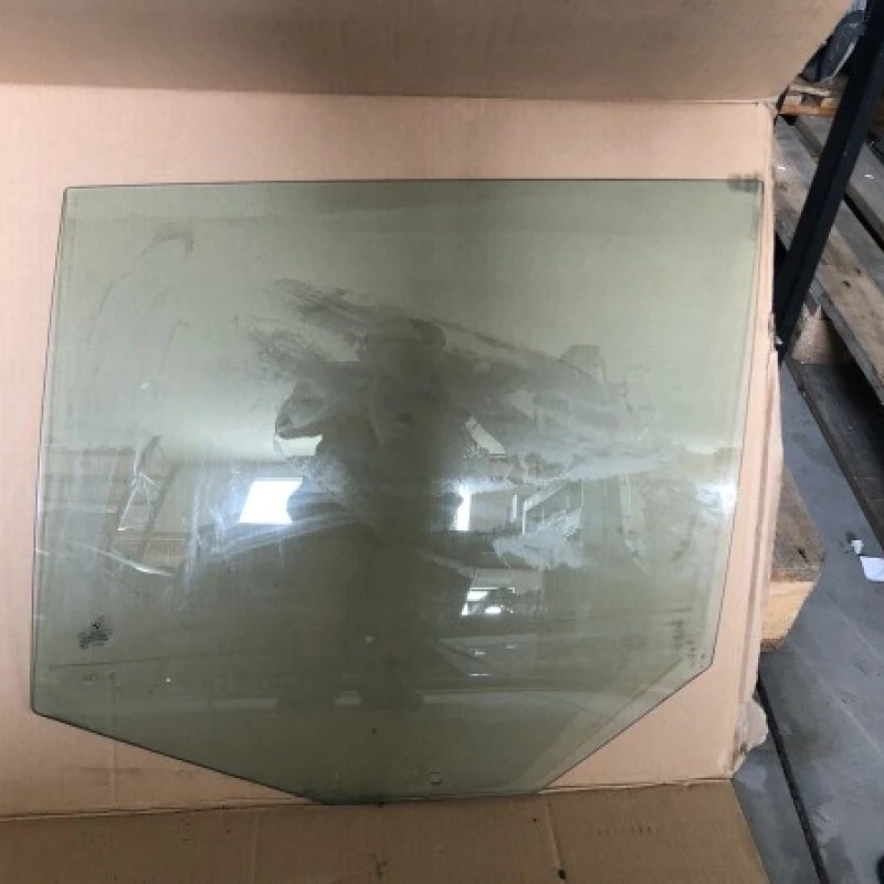 Geam stanga spate BMW Seria 5 E61 2007