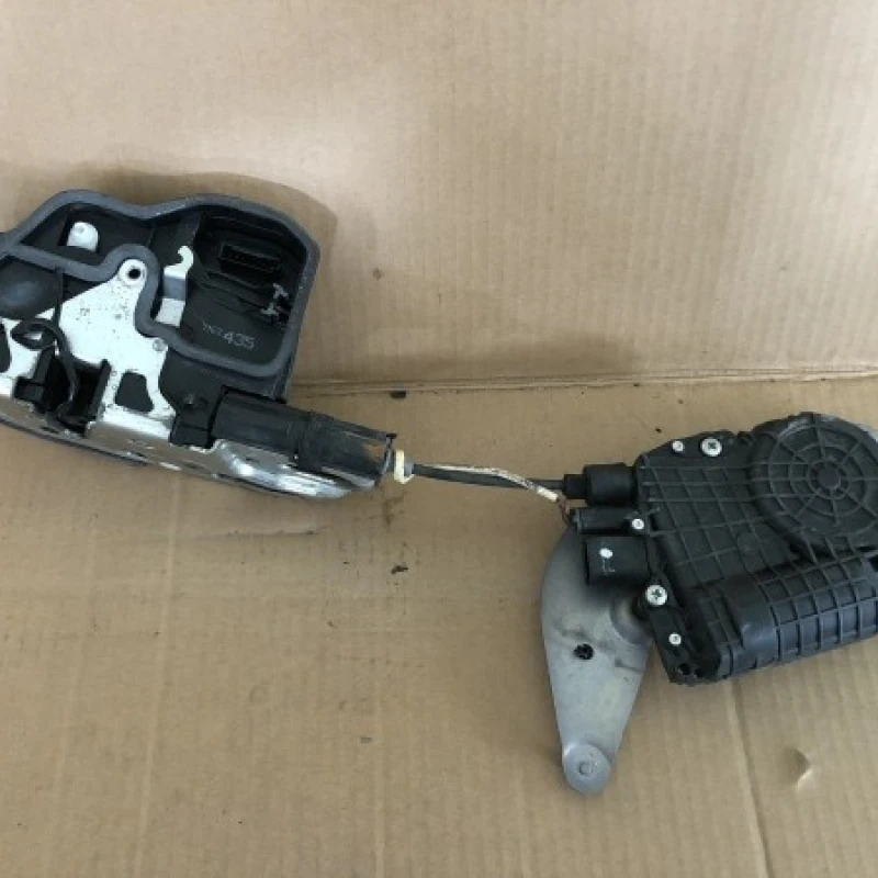 Iala broasca usa stanga spate BMW 