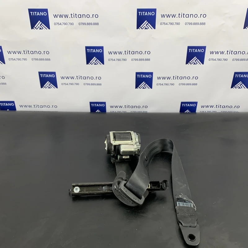 Centura stanga spate Land Rover 