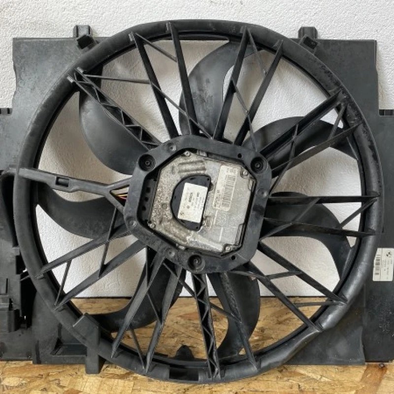 Electroventilator cu motoras / BMW Seria 5 E61 2007 / Motor, racire si evacuare