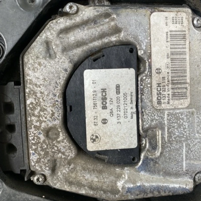 Electroventilator cu motoras / BMW Seria 5 E61 2007 / Motor, racire si evacuare