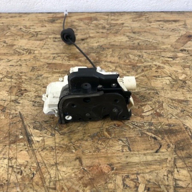 Iala broasca dreapta fata / Audi A4 B7 2007 / Caroserie, oglinzi si faruri