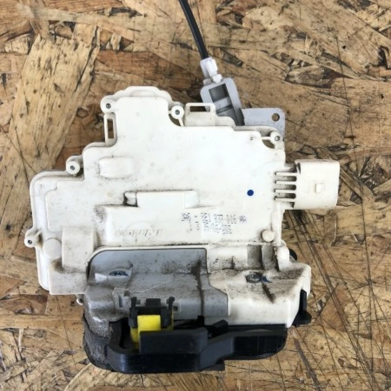 Iala broasca dreapta fata / Audi A4 B7 2007 / Caroserie, oglinzi si faruri