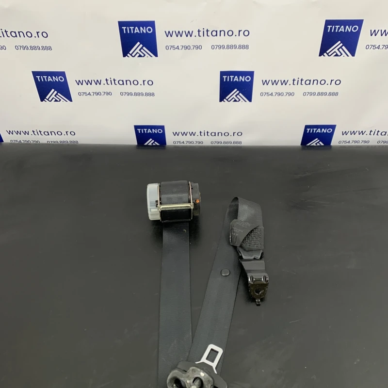 Centura stanga spate Land Rover 