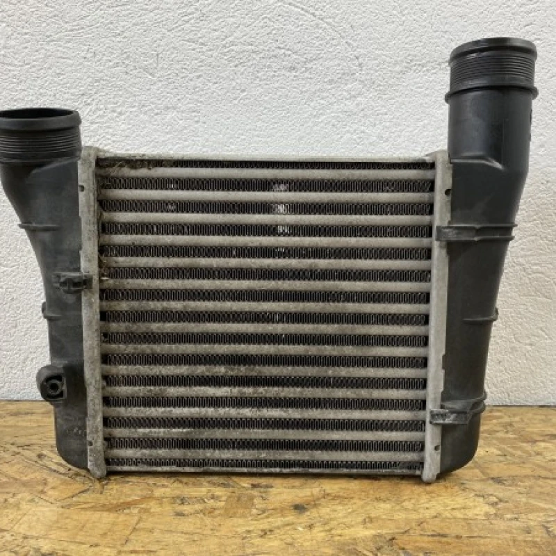 Radiator intercooler Audi 