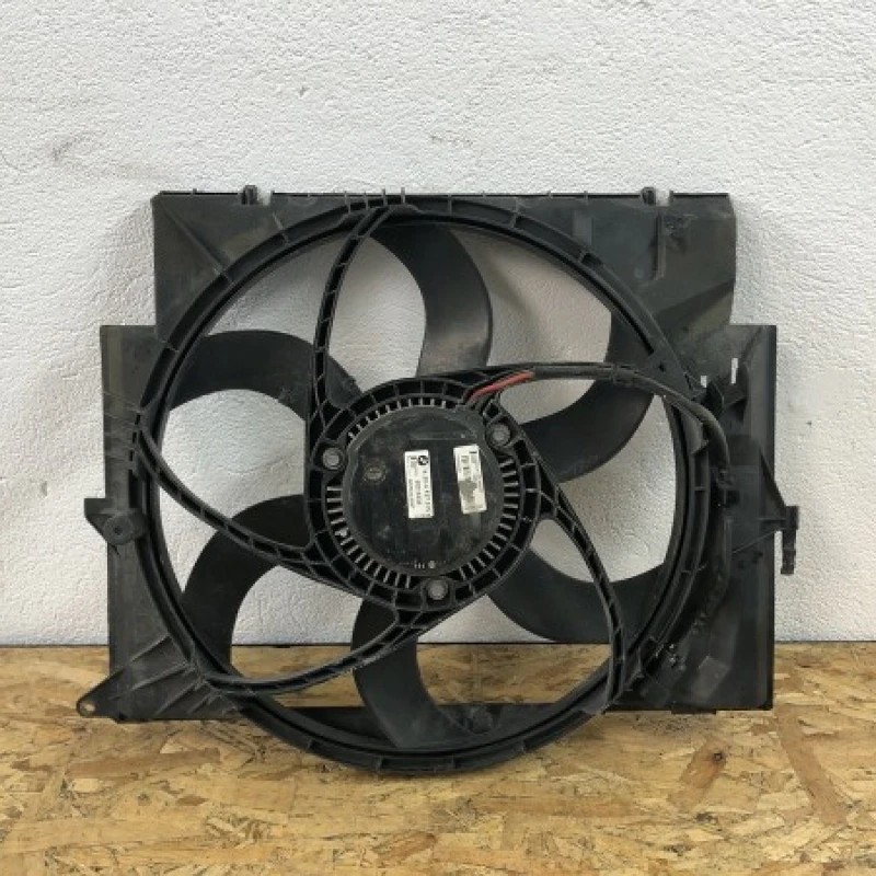 Electroventilator cu releu / BMW Seria 1 E87 2008 / Motor, racire si evacuare