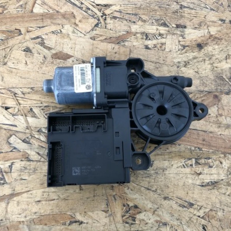 Modul confort usa dreapta fata Volkswagen 