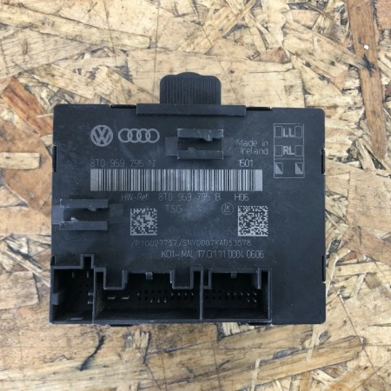 Modul geam dreapta spate / Audi A5 8T 2011 / Audio si electronice