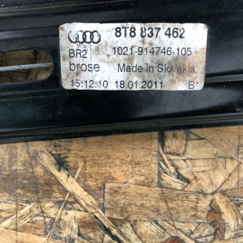 Macara geam dreapta fata / Audi A5 8T 2011 / Caroserie, oglinzi si faruri
