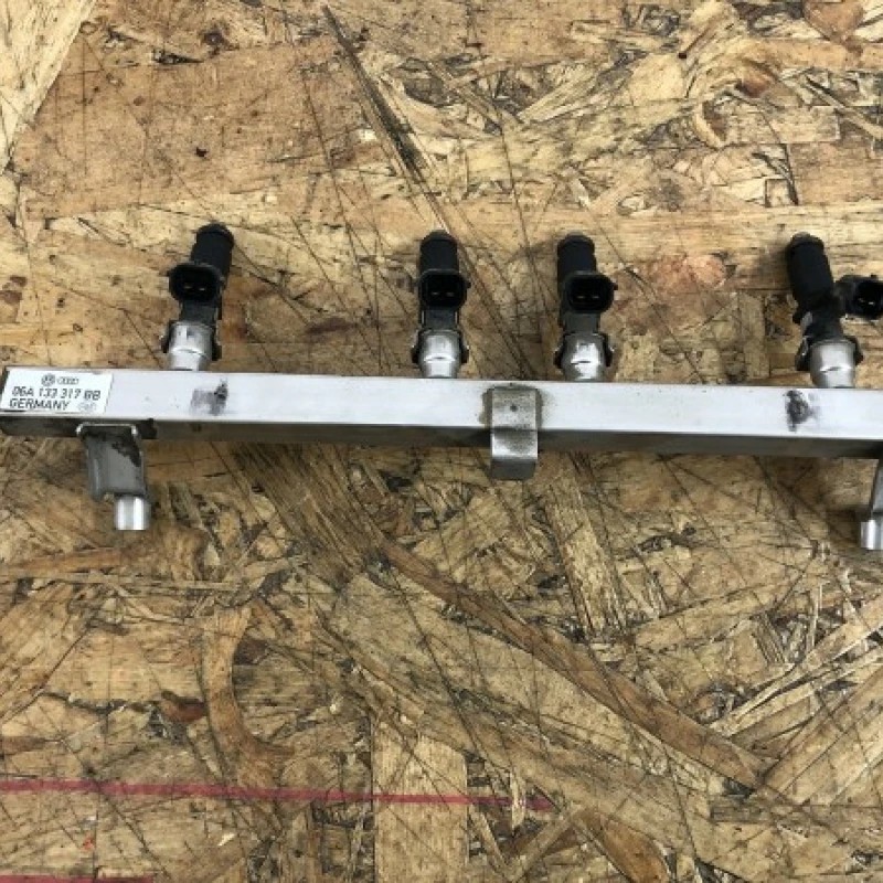Rampa injectie / Volkswagen Golf MK6 2009 / Motor, racire si evacuare