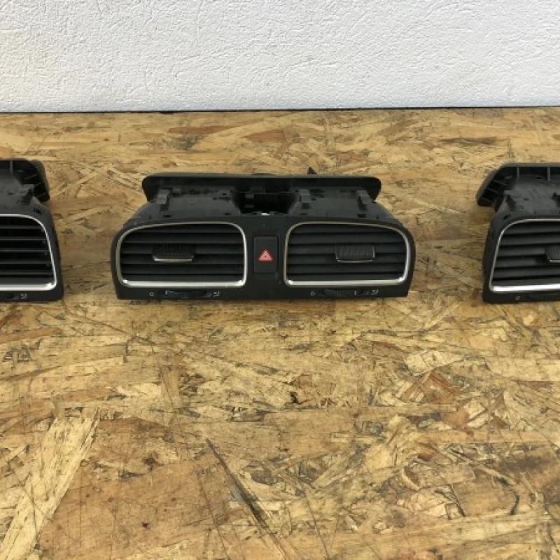Grile ventilatie set / Audi A5 8T 2011 / Interior