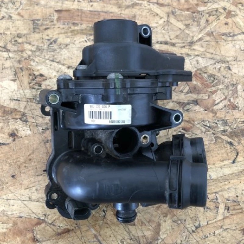 Pompa de apa / Audi A5 8T 2011 / Motor, racire si evacuare