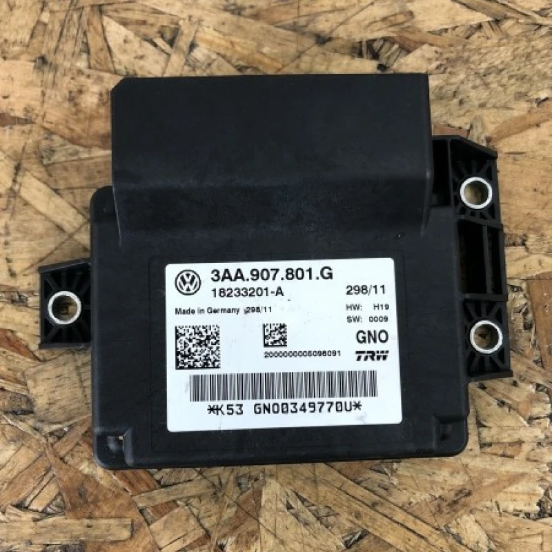 Modul calaculator frana de mana Volkswagen 