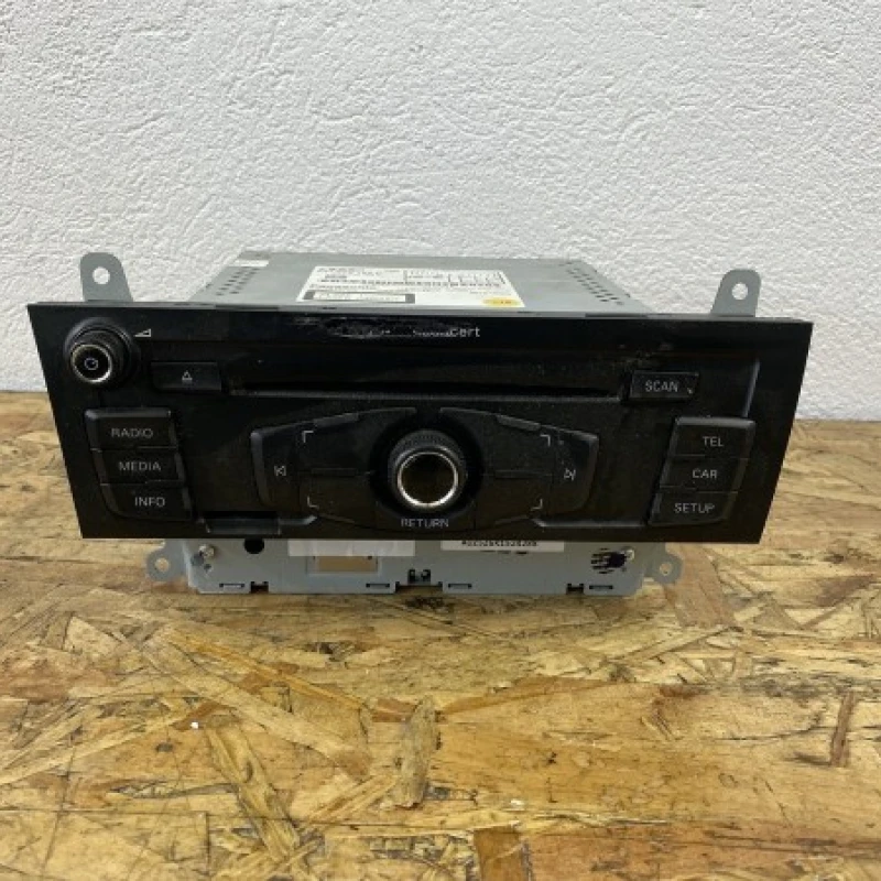 Radio CD Audi Concert / Audi A5 8T 2011 / Audio si electronice