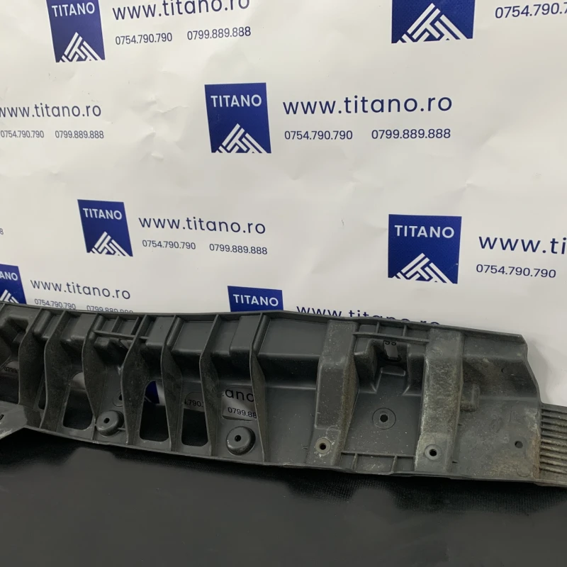 Suport bara central / Land Rover Range Rover Sport Range Rover Sport 2011 / Caroserie, oglinzi si faruri